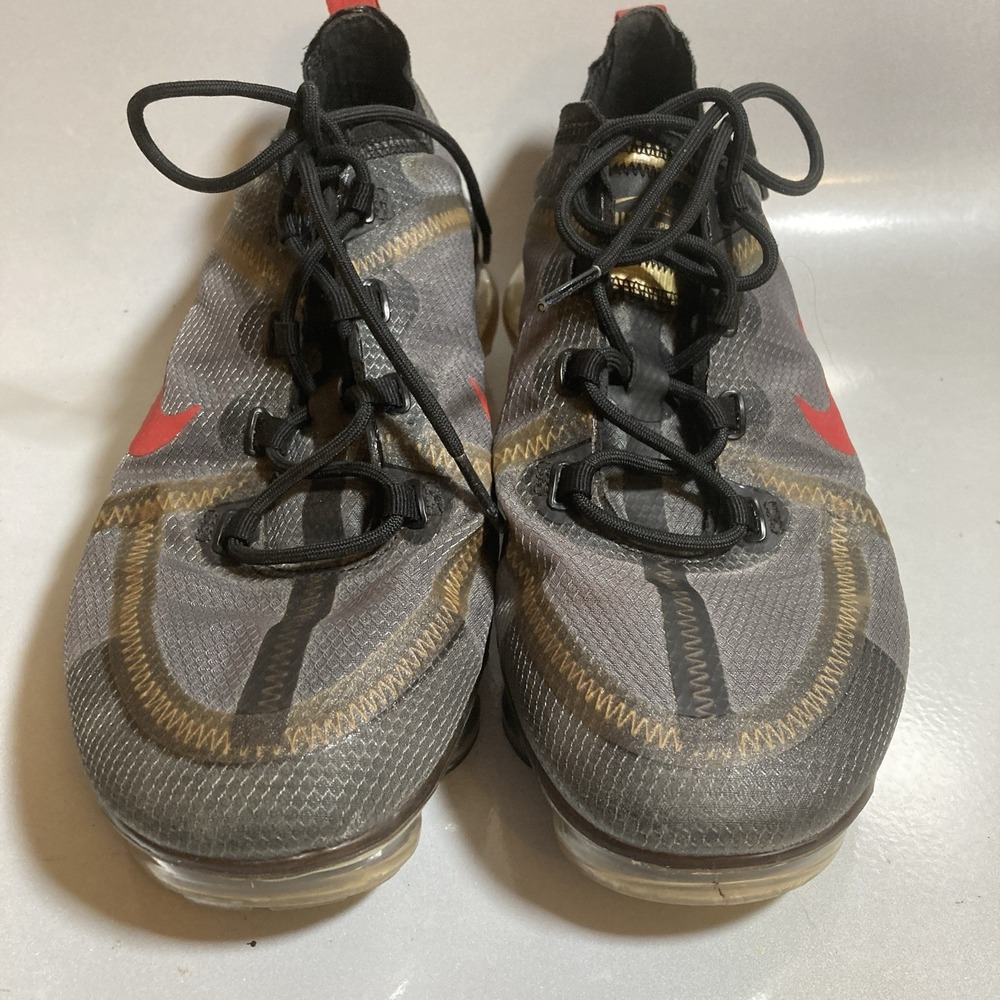 Nike Air Vapormax 2019 Black Metallic Gold CU4872-001 Sneakers Women's Size 9 - Picture 3 of 11